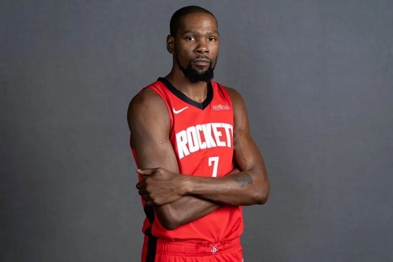 至少申京和, 赛季初处于 至少申京和, 赛季初处于