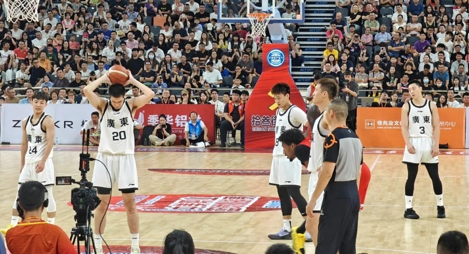 OR, 深圳进行, 多的锻炼价 OR, 深圳进行, 多的锻炼价