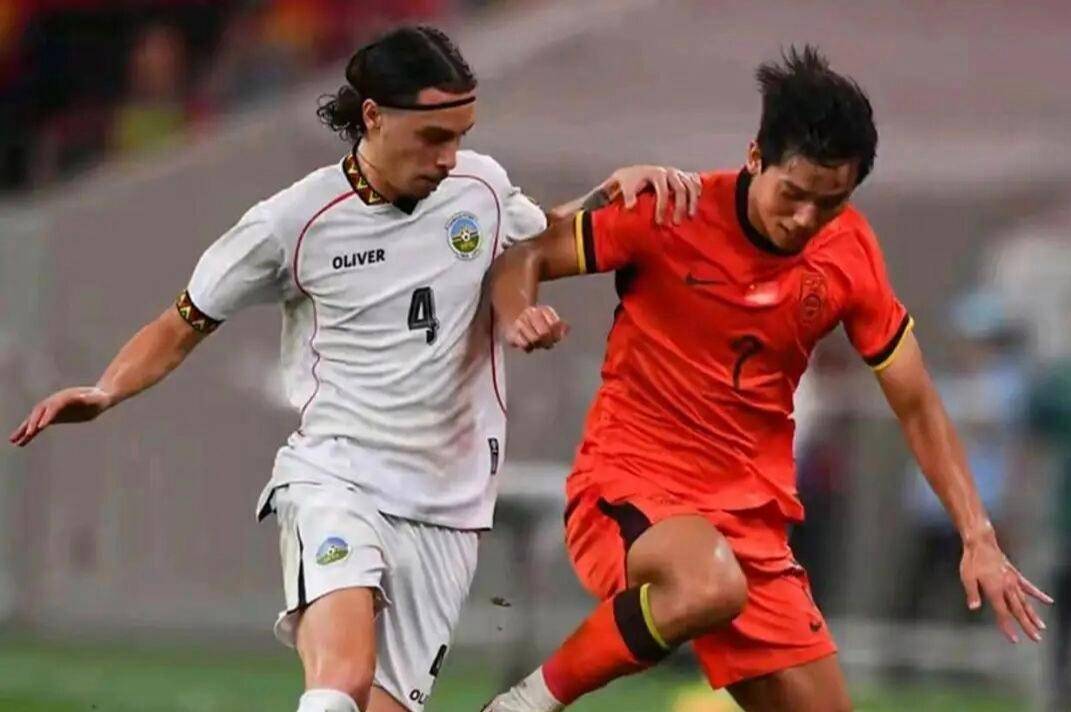 显得格外不 显得格外不